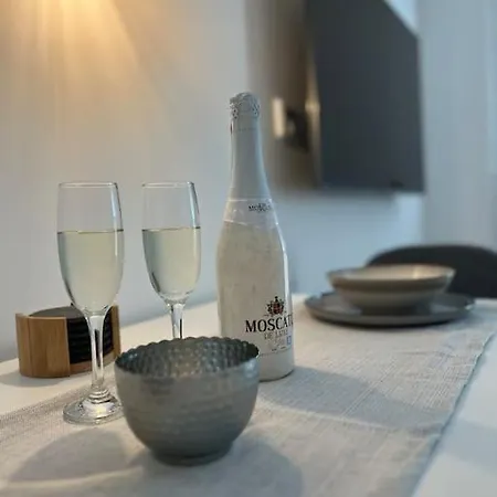 Cute In The Old Town Апартаменти *