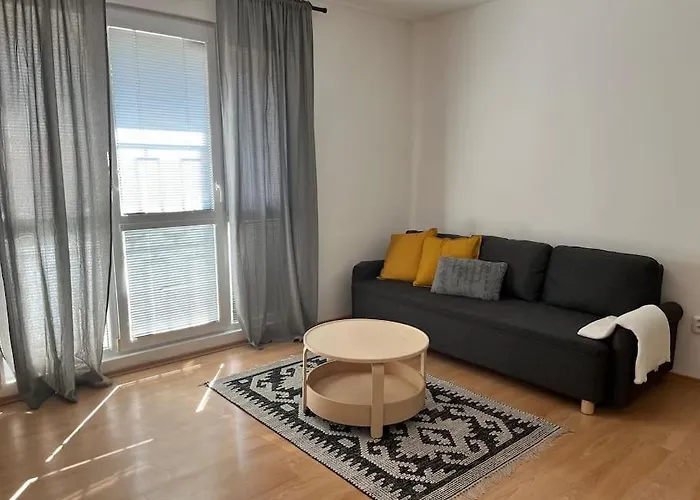 Cute In The Old Town *